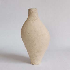 Wysoki biały beżowy wazon ceramiczny